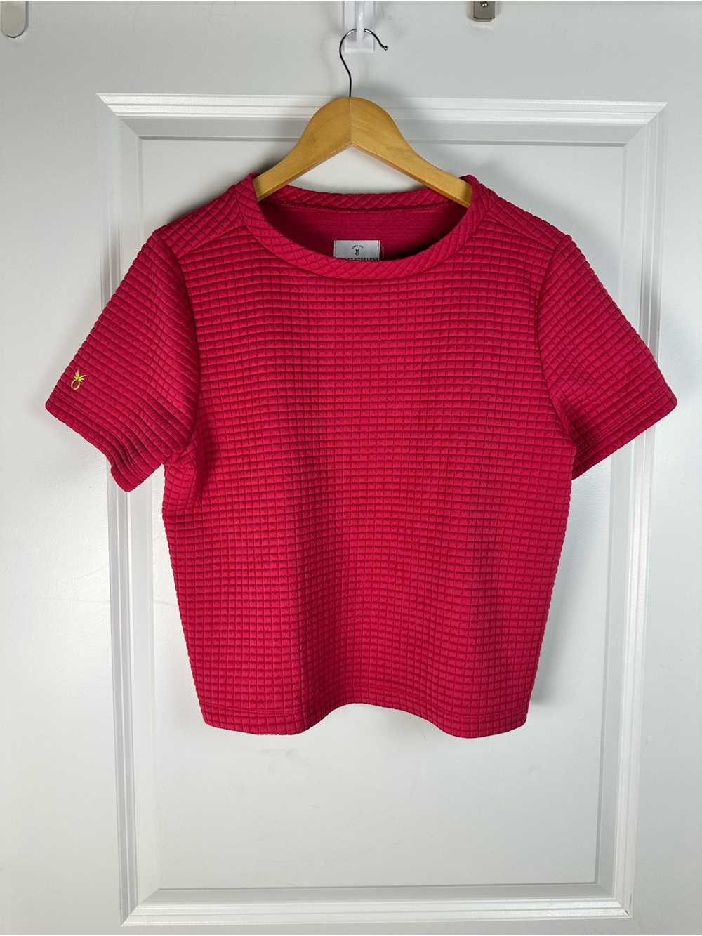 Dudley Stephens Surfside Berry Pink Textured Short Sleeve Tee. Worn Once - Picture 5 of 6